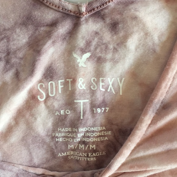 Cold Shoulder Tank - Picture 2 of 2